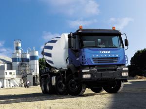Iveco Trakker 8x8 Mixer 2004 года